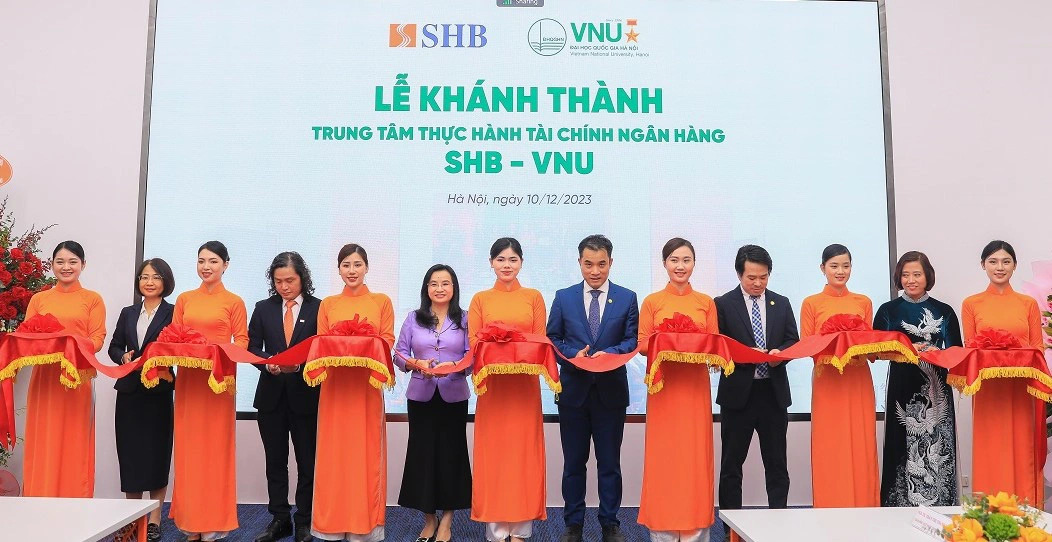 Khánh thành Trung tâm thực hành Tài chính Ngân hàng SHB - VNU